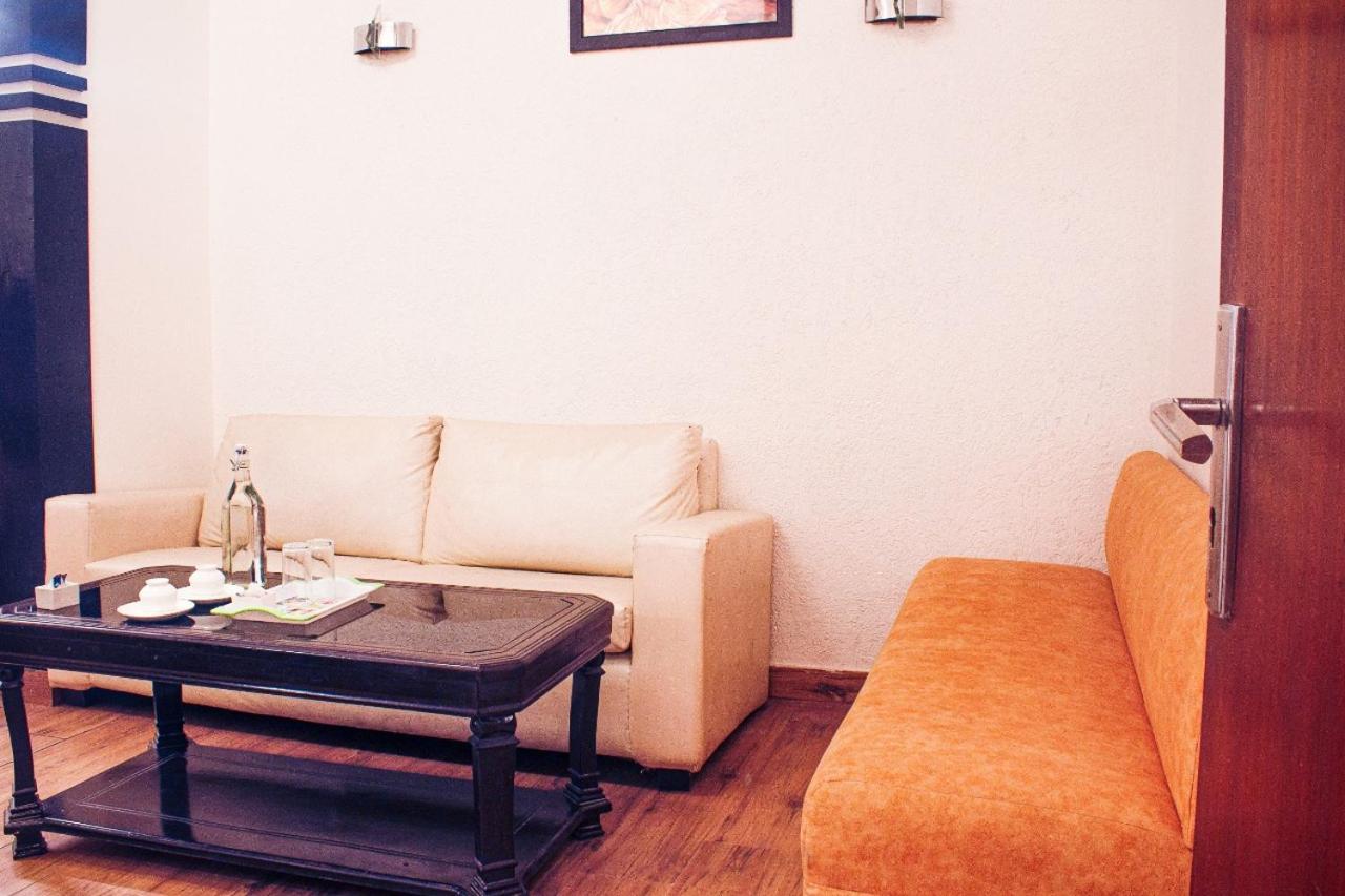 غورغاون Ddr Hotel Residency المظهر الخارجي الصورة